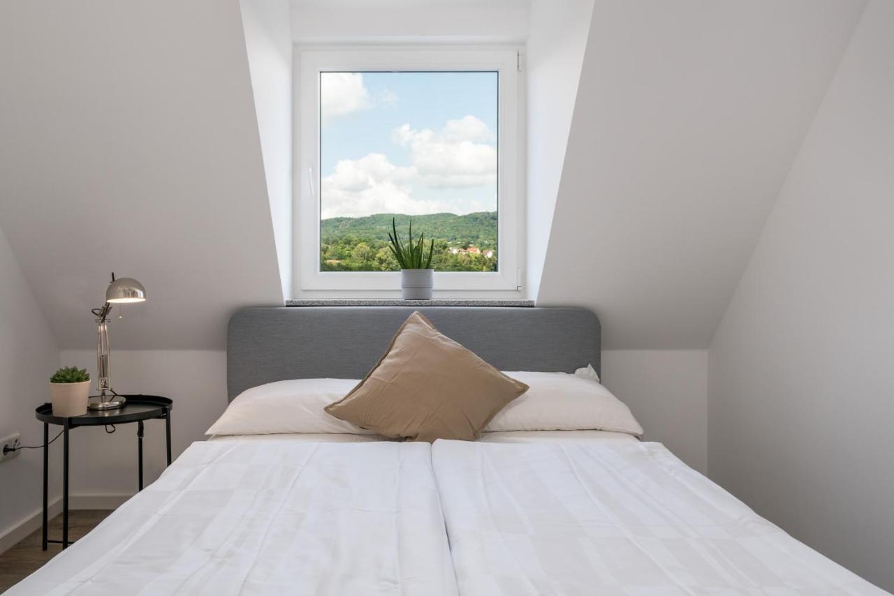 Apartment Lofts - Stilvolles Loft Im Gruenen Mit Balkon Nahe Vw-werk Kassel